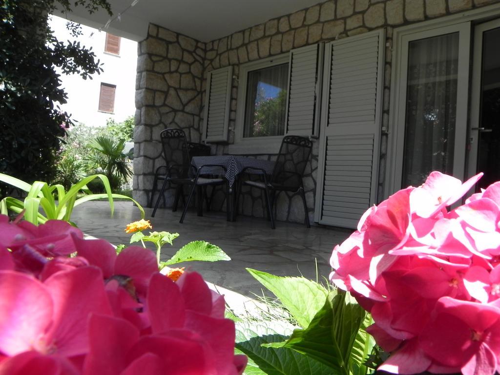 Apartments Katalenic Selce Dış mekan fotoğraf